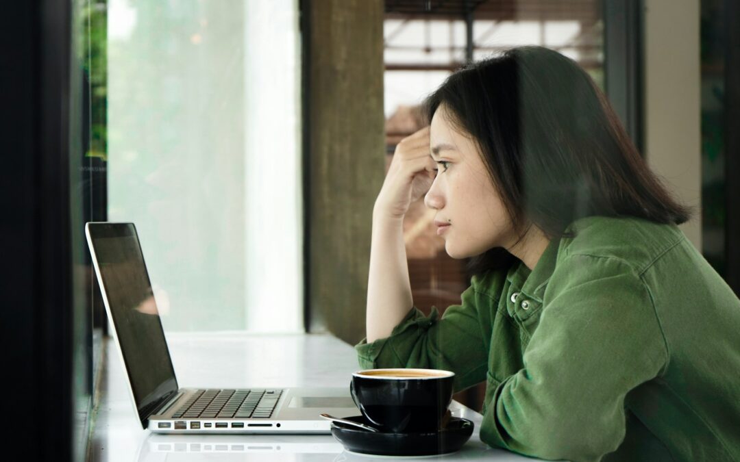 Ce que l&rsquo;on peut dire dans un avis client : conseils pratiques